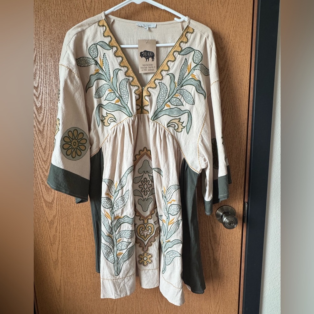Bohemian Embroidered Tunic Dress
